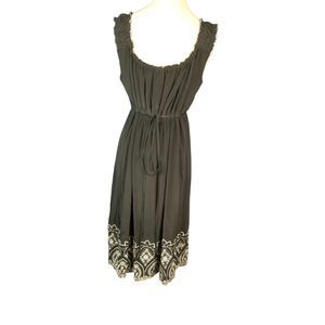 Tahari BlackWhite Embroidered Short Sleeved Silk Boho Peasant Dress Size Medium